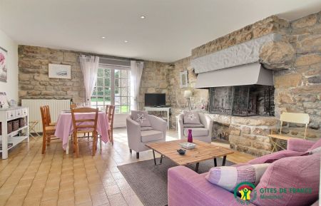 G&icirc;te n&deg;56G2207 Sainte-H&eacute;l&egrave;ne - Morbihan - photo