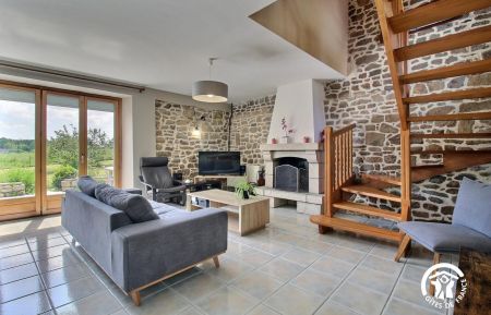 G&icirc;te n&deg;56G22037 Sainte-H&eacute;l&egrave;ne - Morbihan - photo