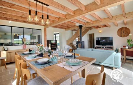 G&icirc;te n&deg;56G11420 Locmaria - Morbihan - photo