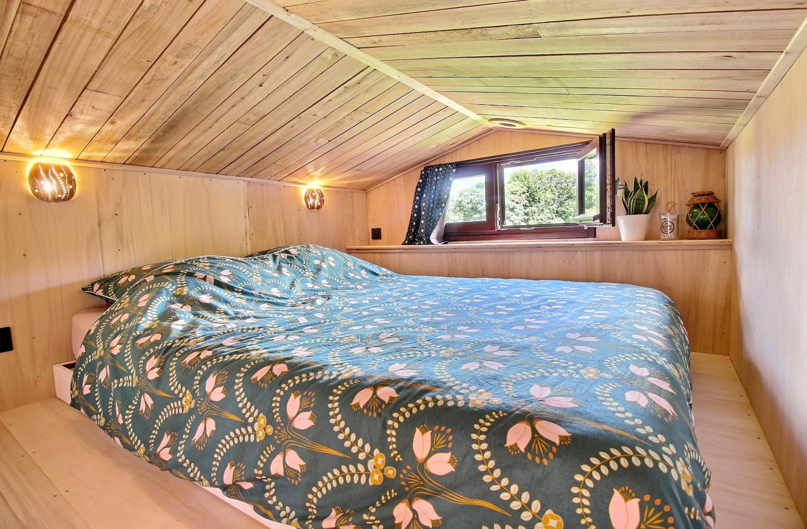 chambre lit double en mezzanine photo 11