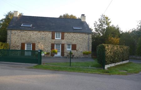 G&icirc;te n&deg;56G5813 F&eacute;rel - Morbihan - vue exterieur du gite