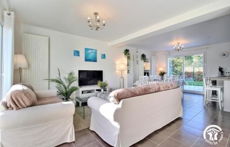 G&icirc;te n&deg;56G21425 Saint-Gildas-de-Rhuys - Morbihan - photo
