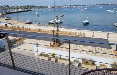 G&icirc;te n&deg;56G6212 G&acirc;vres - Morbihan - Vue du balcon cot&eacute; petite mer