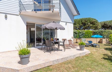 G&icirc;te n&deg;56G54137 Erdeven - Morbihan - Terrasse et jardin
