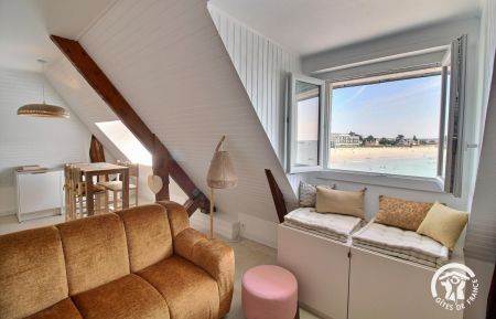 G&icirc;te n&deg;56G10747 Larmor-Plage - Morbihan - photo