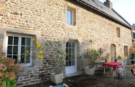 G&icirc;te n&deg;56G9026 Inzinzac-Lochrist - Morbihan - photo