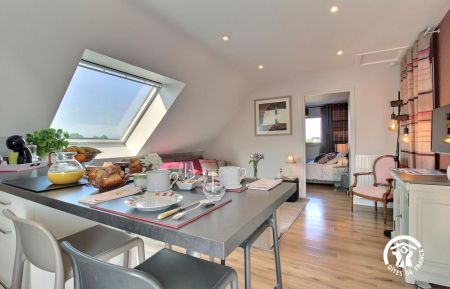 Chambre d'h&ocirc;tes n&deg;56G56542 &Eacute;tel - Morbihan - Chambre avec salon, cuisine et salle d'eau privatifs